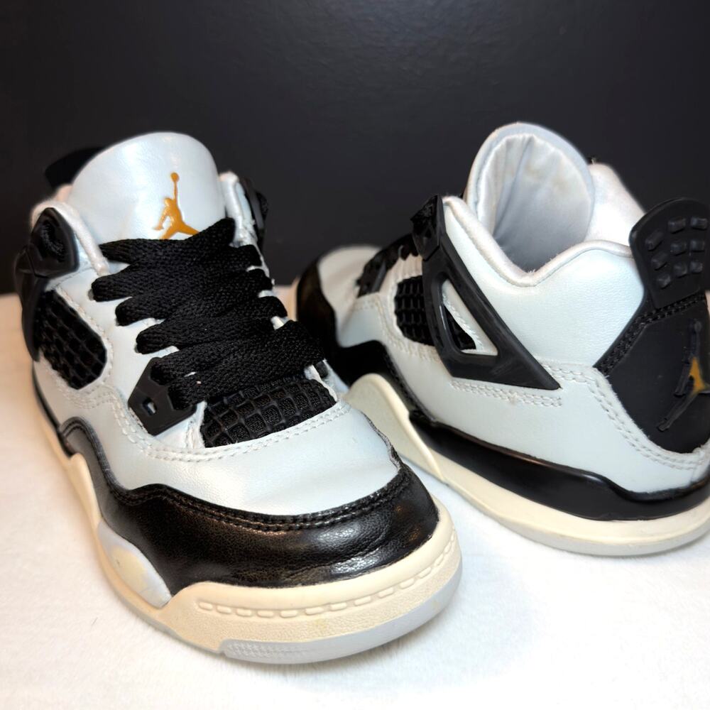 Air Jordan 4 Retro PS “Platinum Gold” – FZ8586-070 | 11C